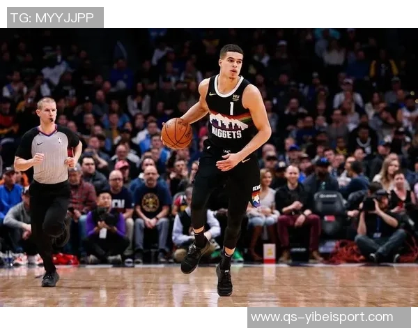 小迈克尔波特半场狂砍17分助力进攻表现出色展现全能实力 小迈克尔波特半场狂砍17分助力进攻表现出色展现全能实力