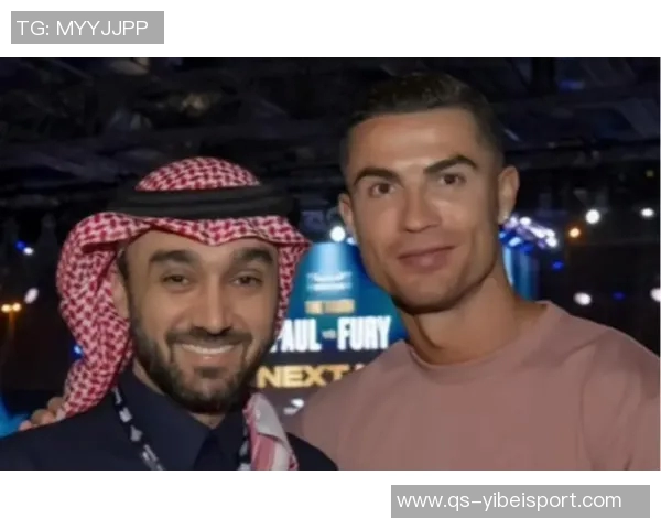 拳击教练:我很乐意和C罗坐下聊聊,我可以帮他提升心理素质 拳击教练:我很乐意和C罗坐下聊聊,我可以帮他提升心理素质