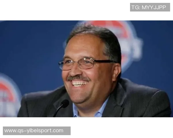 卢参与非法赌博事件引发热议美网友呼吁逮捕以便小范甘迪接任