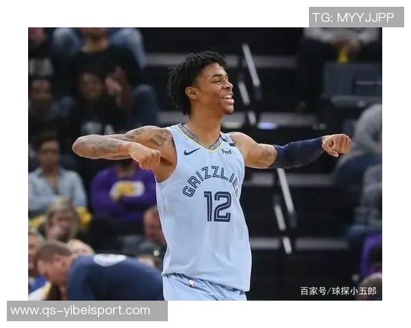 锡安上半场表现抢眼15分钟内贡献8分9板3助3断2帽展现实力 锡安上半场表现抢眼15分钟内贡献8分9板3助3断2帽展现实力