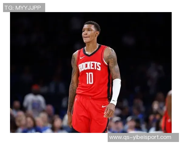 小贾巴里续约后自购手表庆祝期待在火箭度过余生涯