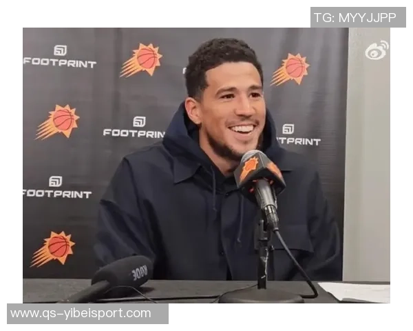 布克谈三分选择原因：突破难以造犯规裁判不易给机会